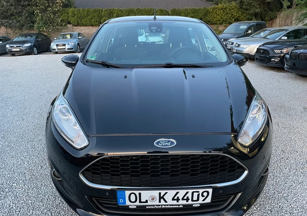 Ford Fiesta cena 28900 przebieg: 221587, rok produkcji 2016 z Swarzędz małe 379